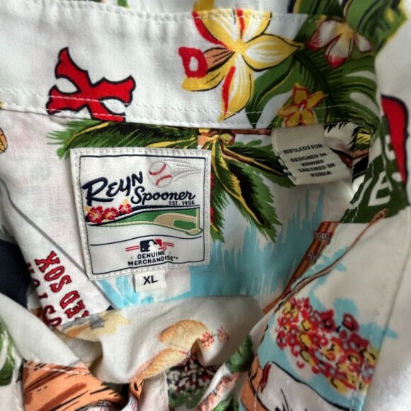Reyn Spooner Kids Boston Red Sox Scenic Button-Up Hawaiian Shirt XL White/Green - Picture 3 of 7
